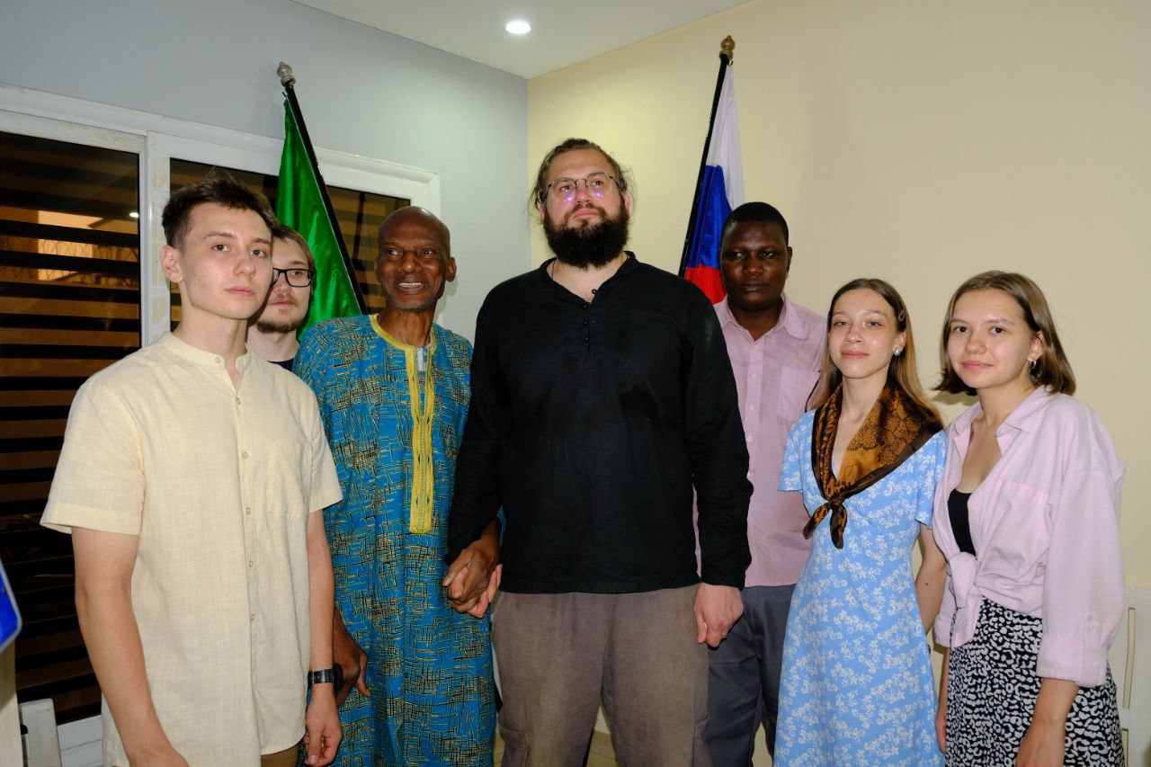Страна, где сочетается несочетаемое: студенты СПбГУ побывали в Республике Мали